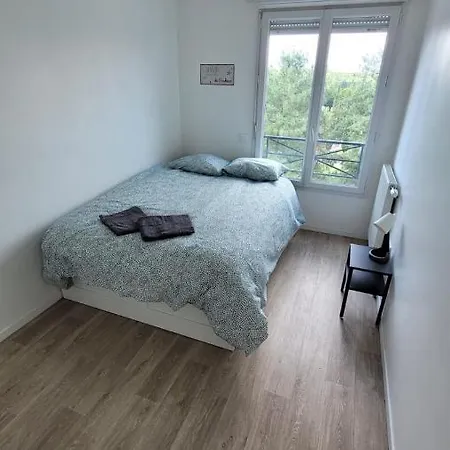 Flat For 6 Persons 10 Minutes From Cdg Airport Apartment Le Blanc-Mesnil Exterior photo